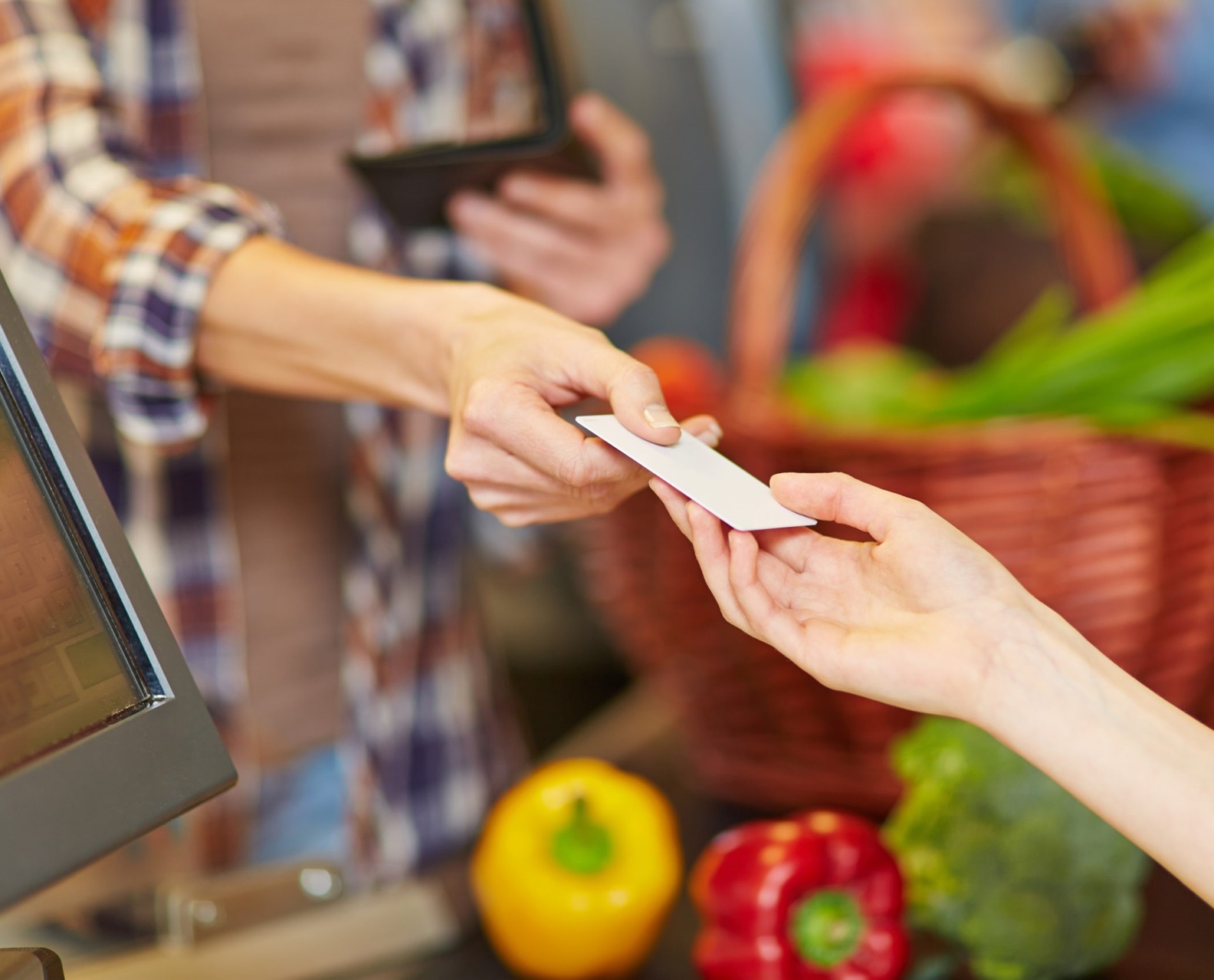 O auxílio-alimentação é um dos benefícios que os órgãos da administração pública podem oferecer aos seus servidores. Imagem: Divulgação