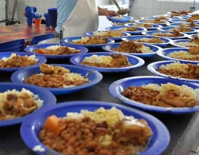 Preparo de merenda em escola pública. Foto: Divulgação