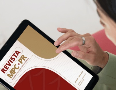 "Revista MPC-PR", editada pelo Ministério Público de Contas do Estado do Paraná.
