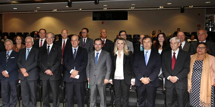 Autoridades participam da posse do conselheiro Ivan Bonilha na presidência do Instituto Rui Barbosa (IRB), na sede do TCU, em Brasília. Foto: Divulgação