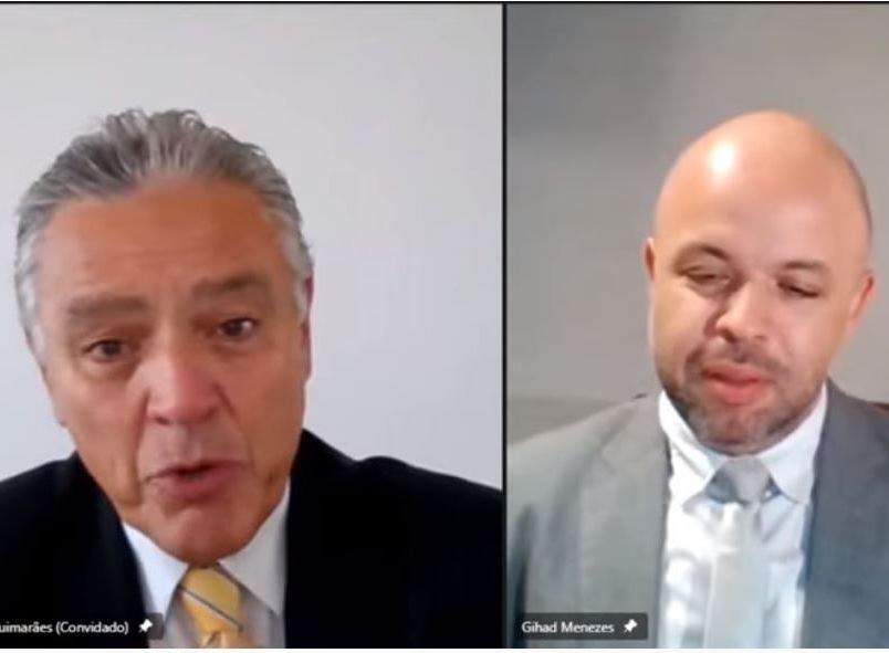 Edgar Guimarães, presidente do Instituto Paranaense de Direito Administrativo (IPDA). e Gihad Menezes, analista de controle do TCE-PR, participam do debate: Nova Lei de Licitações e o Controle Externo.
