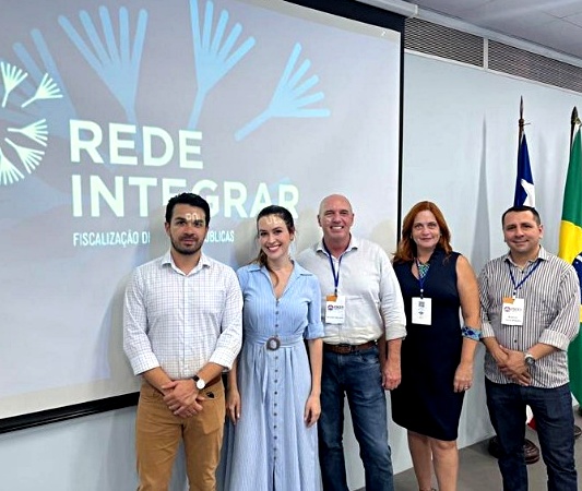 Equipe do TCE-PR que participa de encontro da Rede Integrar de Fiscalização de Políticas Públicas Descentralizadas realizado no TCE do Maranhão, em São Luís. Foto: TCE-PR