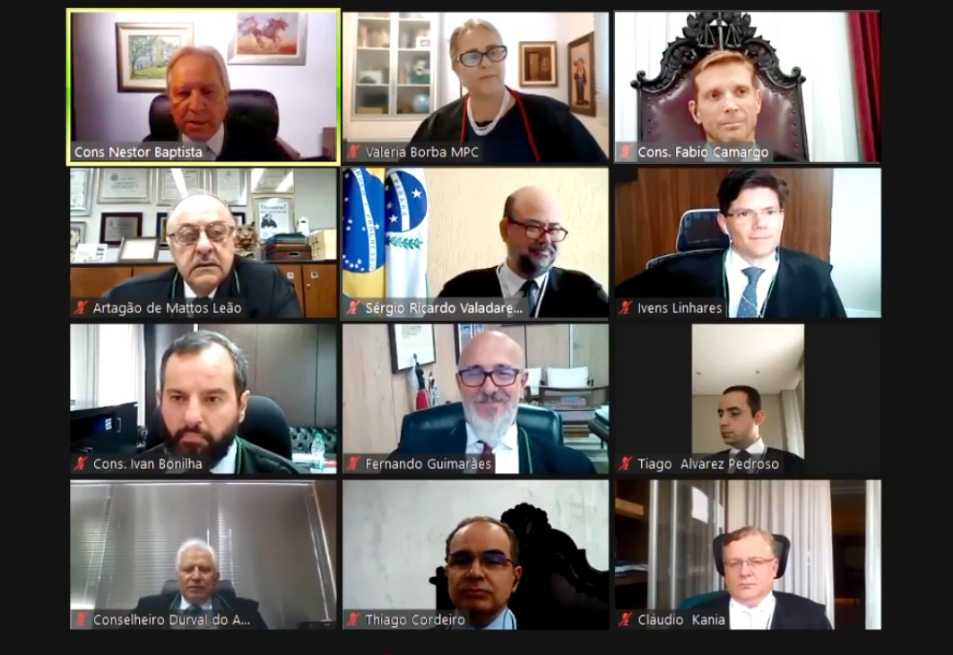 Sessão do Tribunal Pleno do TCE-PR, realizada por videoconferência em função da pandemia de Covid-19. Reprodução: Wagner Araújo/Divulgação TCE-PR