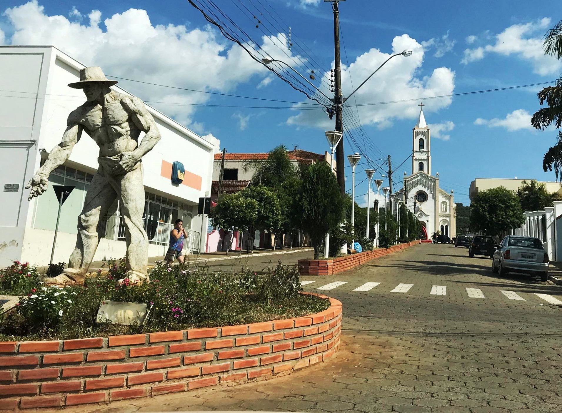 Vista da sede urbana de Pinhalão, município do Norte Pioneiro do Paraná. Foto: Divulgação