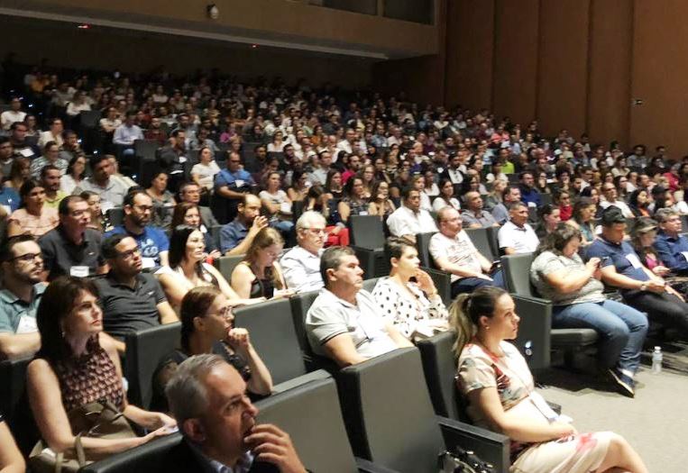 Participantes do curso Licitações para Microempresas e Empresas de Pequeno Porte, realizado em Londrina. Foto: Divulgação/TCE-PR