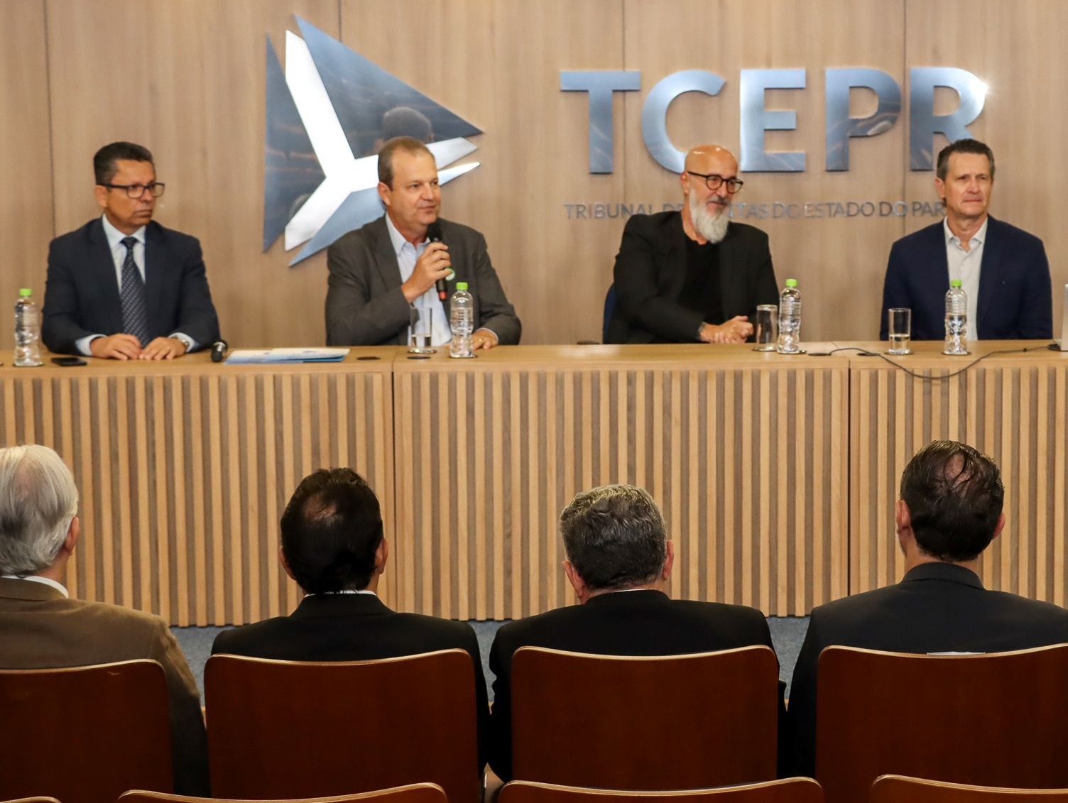 Cerimônia de assinatura de Termo de Cooperação Técnica entre o TCE-PR, a Secretaria Estadual de Ciência, Tecnologia e Ensino Superior e as sete universidades estaduais do Paraná. Foto: Fabiano Contador/TCE-PR