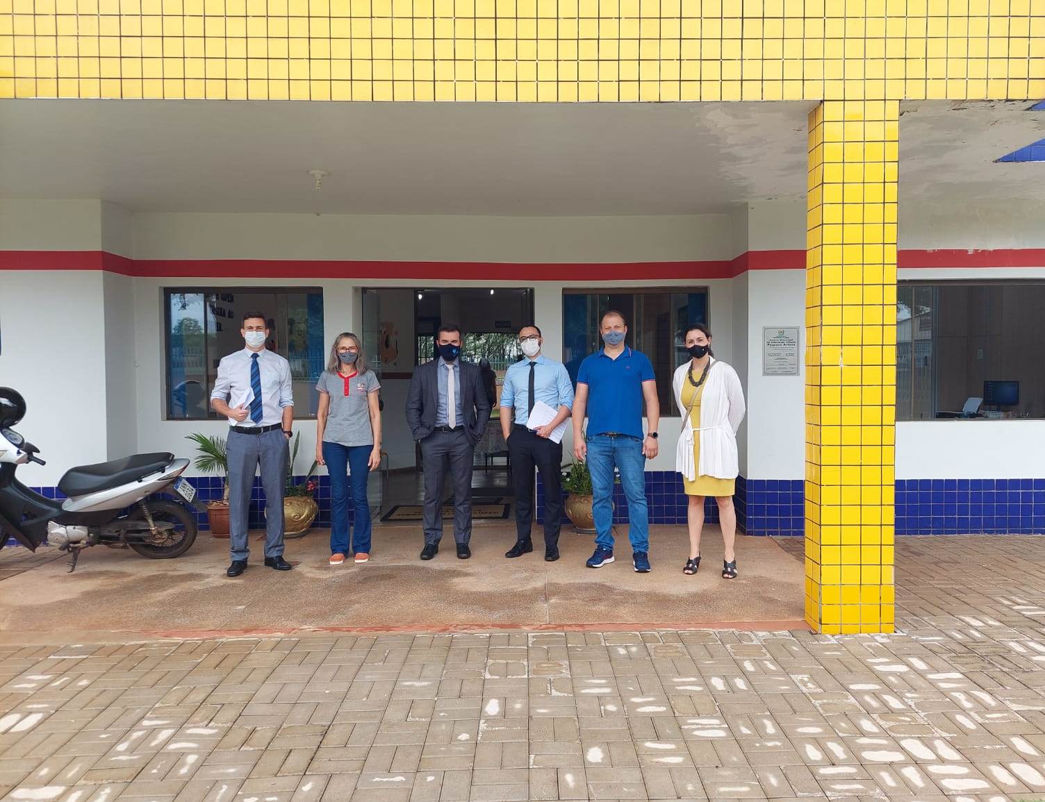 Servidores do TCE-PR em visita a centro de educação infantil do Município de Serranópolis do Iguaçu, que é referência na área, em atividade piloto do Programa de Avaliação de Contas Municipais de Governo (ProGov). Foto: Divulgação/TCE-PR