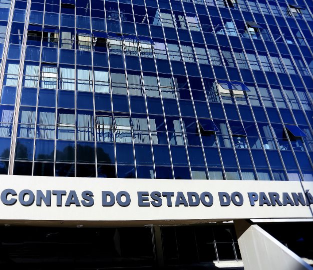 Vista do Edifício-Anexo, no bairro Centro Cívico, em Curitiba, onde estão instaladas as unidades técnicas do TCE-PR,  Foto: Wagner Araújo/Divulgação TCE-PR