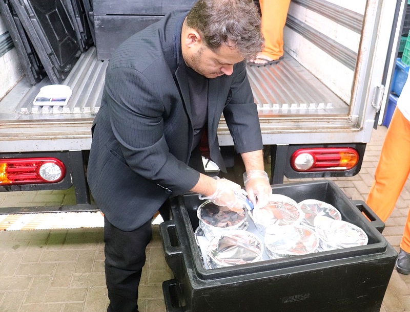 O auditor de controle externo Ricardo Labiak Olivastro, durante fiscalização sobre o fornecimento de alimentação nas unidades penais do Paraná. Foto: TCE-PR