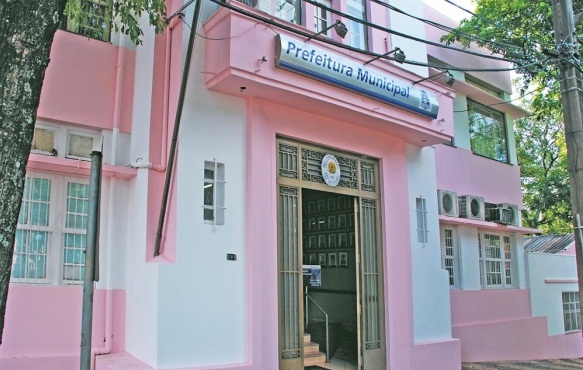 Sede da Prefeitura de Foz do Iguaçu, município da região Oeste do Paraná. Foto: Divulgação