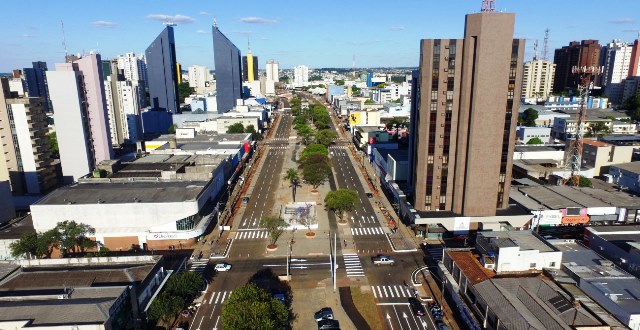 Trecho da Avenida Brasil após remodelação executada por meio do Programa de Desenvolvimento Integrado de Cascavel, executado com financiamento do Banco Interamericano de Desenvolvimento (BID).  Foto: Divulgação