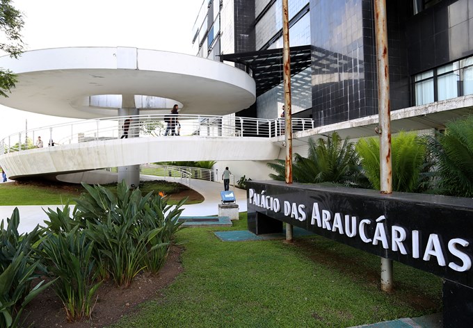 Palácio das Araucárias, no Centro Cívico, em Curitiba, que abriga a Secretaria da Justiça, entre outras pastas estaduais. Foto: Fernanda Castro/Divulgação ANPR