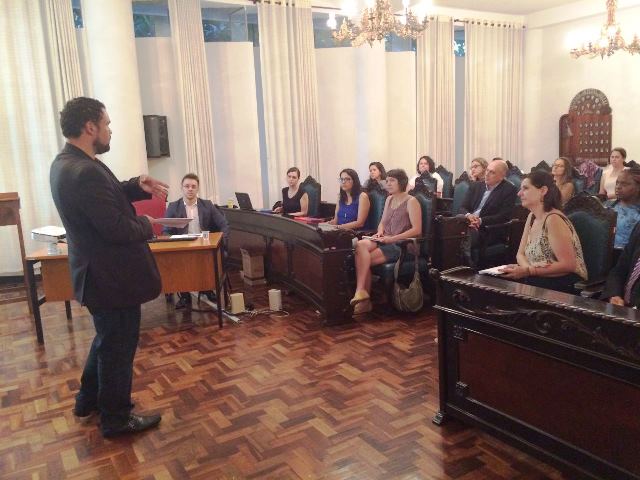 Guilherme Vieira, gerente do PAF 2016 - Educação, apresenta os resultados da auditoria na área a especialistas, durante Feipar