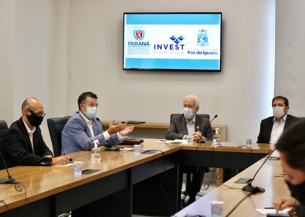 Solenidade de instalação da Representação da Invest Paraná na Região Oeste, com sede em Foz do Iguaçu. Foto: Agência Estadual de Notícias/Divulgação