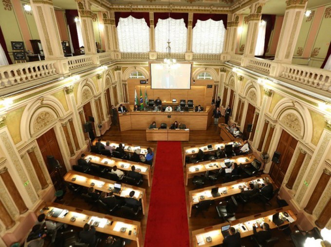 Plenário da Câmara Municipal de Curitiba. Foto: Rodrigo Fonseca/Divulgação Câmara Municipal de Curitiba