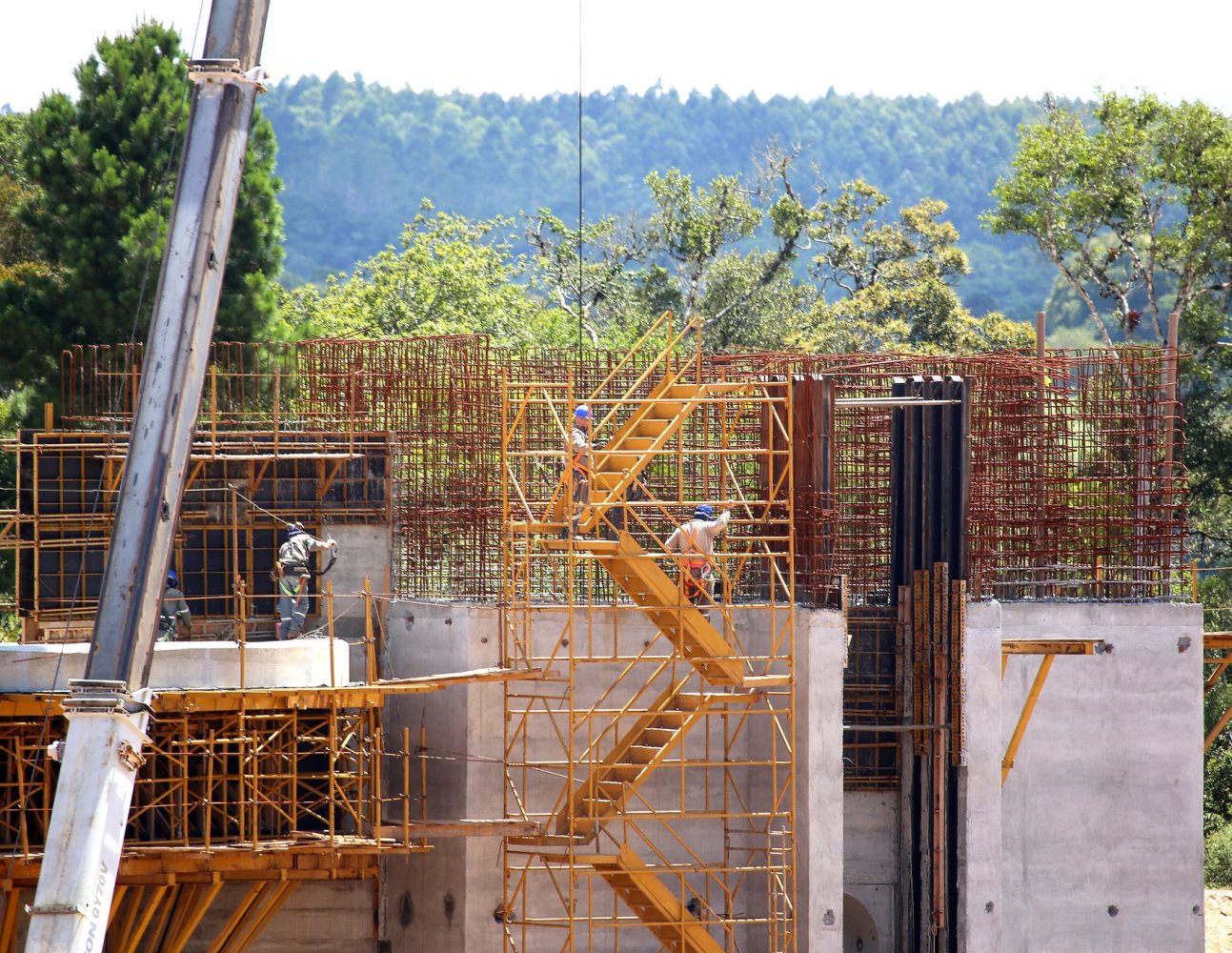 Obra da Barragem do Rio Miringuava, realizada pela Sanepar em São José dos Pinhais, na Região Metropolitana de Curitiba. Foto tirada em 7 de janeiro de 2021. Foto: Wagner Araújo/Divulgação TCE-PR