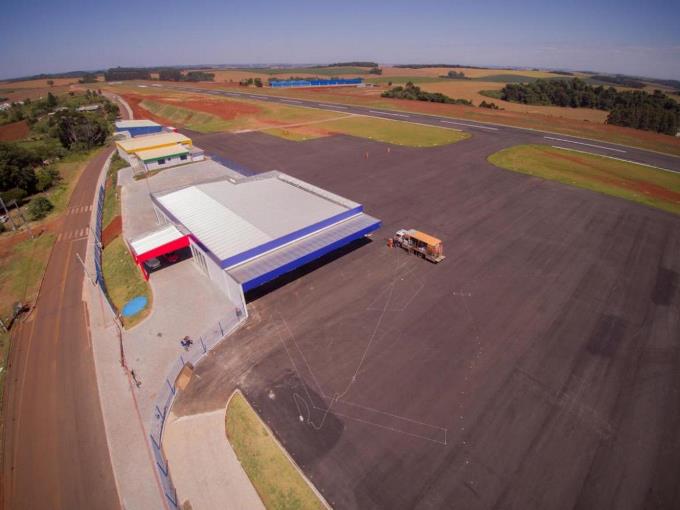 Vista do Aeroporto Juvenal Cardoso, pertencente à Prefeitura de Pato Branco, no Sudoeste do Estado. Foto: Prefeitura de Pato Branco/Divulgação
