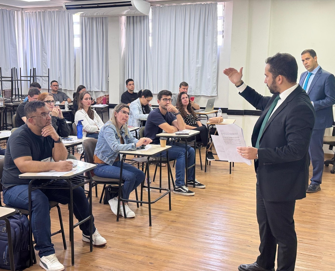 Oficina de obras públicas promovida pelo Tribunal de Contas do Estado do Paraná (TCE-PR) em Maringá reúne servidores públicos municipais na Universidade Cesumar nesta quinta-feira (11 de setembro)