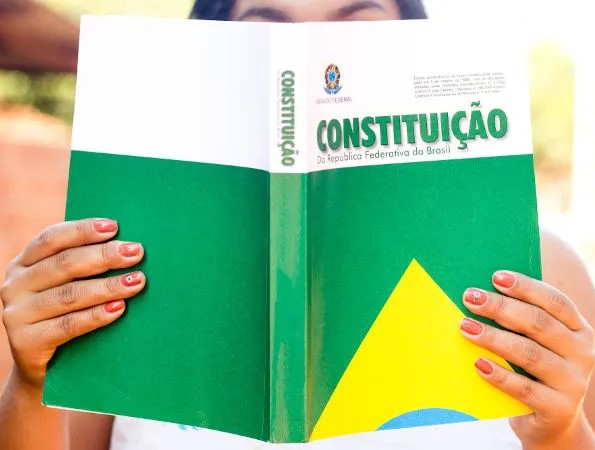A educação é um ponto central da Constituição Federal de 1988. Imagem: Divulgação