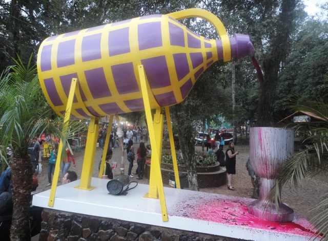 Recinto onde é realizada a Festa do Vinho e do Queijo de Salgado Filho, município da região Sudoeste do Paraná. Foto: Divulgação