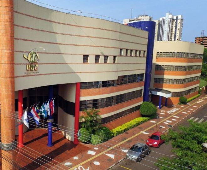 Sede do Centro Universitário União Dinâmica Cataratas (UDC), em Foz do Iguaçu. Foto: Divulgação