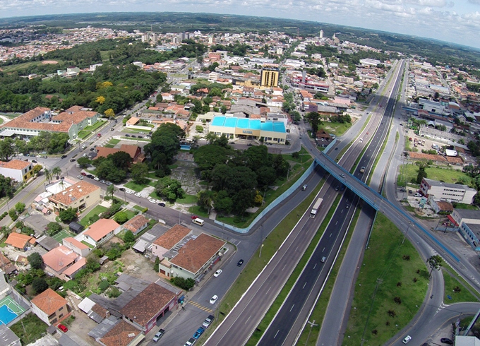 Vista aérea da sede urbana de Araucária, município da Região Metropolitana de Curitiba. Foto: Divulgação